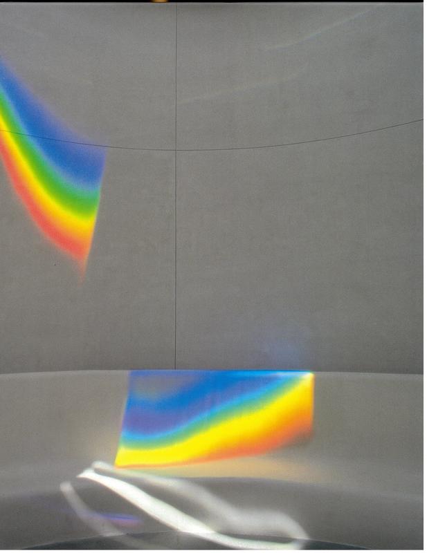 Charles Ross : the substance of light / texts by Klaus Ottmann ; Thomas McEvilley ; interviews with Loic Malle ; Anna Halprin ; contributions by Michael Heizer ; Steve Katz ; Donald Kuspit ; Edward Ranney ; Virginia Dwan ; Jean-Hubert Martin cover