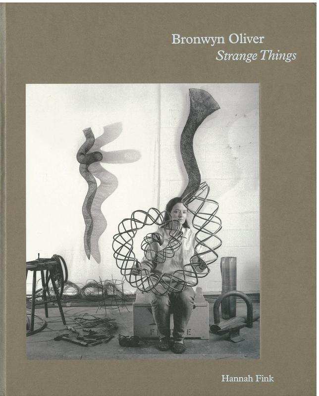 Bronwyn Oliver : strange things / Hannah Fink cover