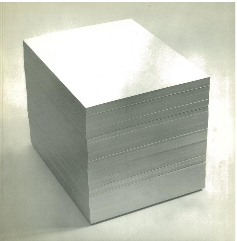 Gravity and grace : the changing condition of sculpture, 1965-1975 / organized by Susan Ferleger Brades ; edited by Marianne Ryan ; [texts by Jon Thompson, William Tucker, Yehuda Safran] cover