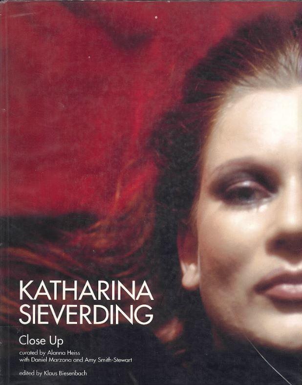 Katharina Sieverding : close up cover