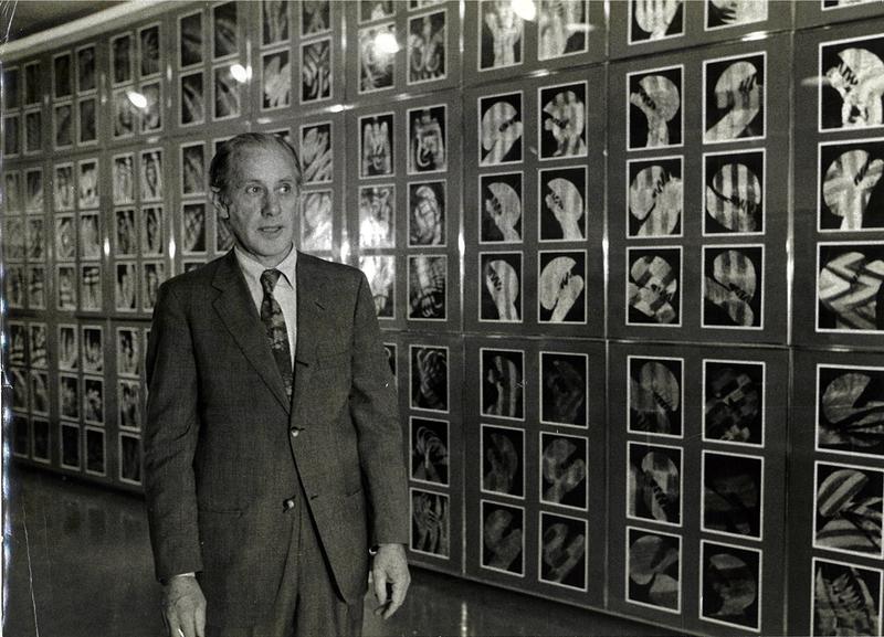 Sidney Nolan in Dublin 1973, with Gordon House cover