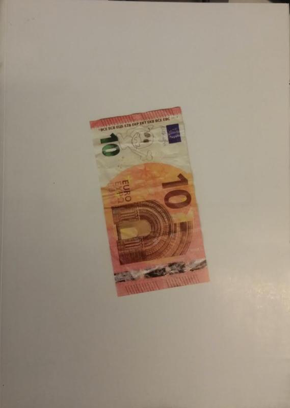 Marco Fusinato : from the horde to the bee cover