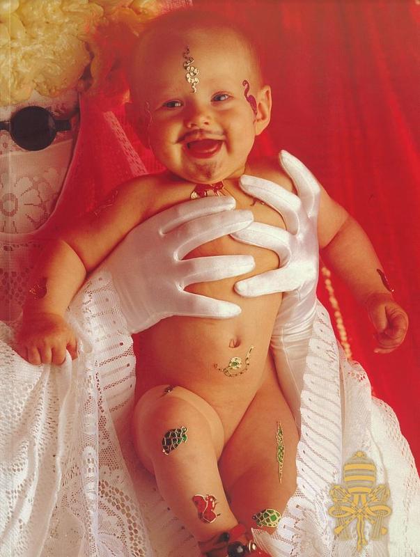 Vanitas : Pope Alice presents Luke Roberts cover