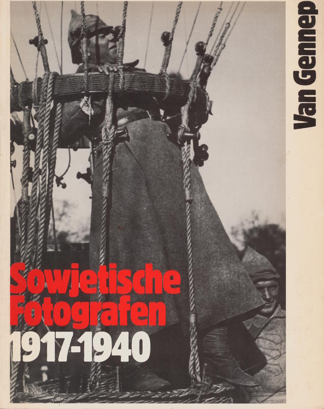 Sowjetische Fotografen : 1917-1940 / edited by S. Morozov [and others] cover