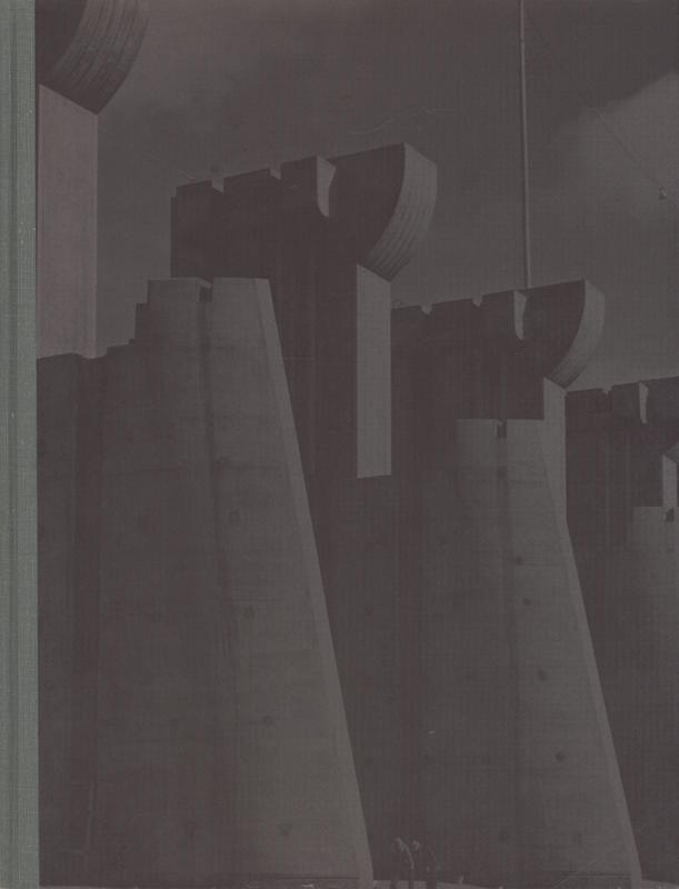 Margaret Bourke-White : photojournalist / Theodore M. Brown cover