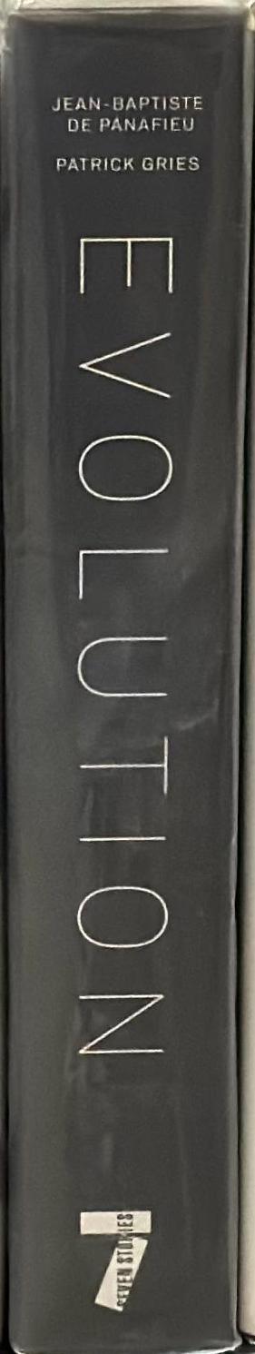 Evolution in action : natural history through spectacular skeletons spine