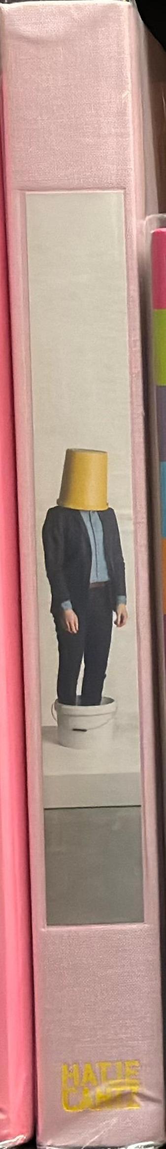 Erwin Wurm : one minute sculptures 1997-2017 / edited by Christa Steinle spine