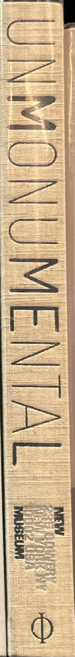 New museum architecture : innovative buildings from around the world spine