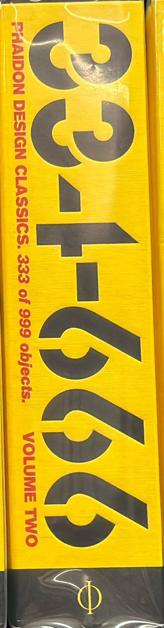Phaidon design classics : volume two 334-666 spine
