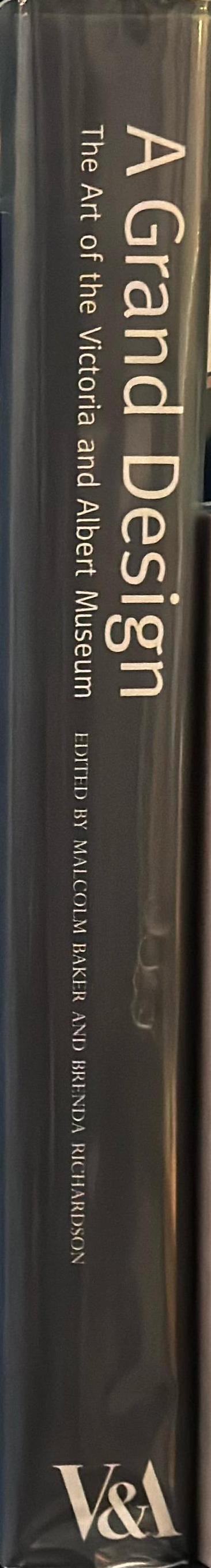 A grand design : the art of the Victoria and Albert Museum spine