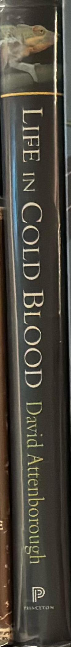 Life in cold blood / David Attenborough spine