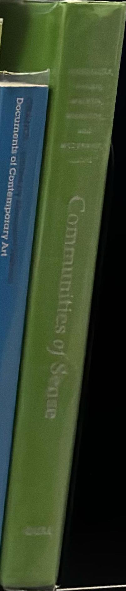 Communities of sense : rethinking aesthetics and politics spine