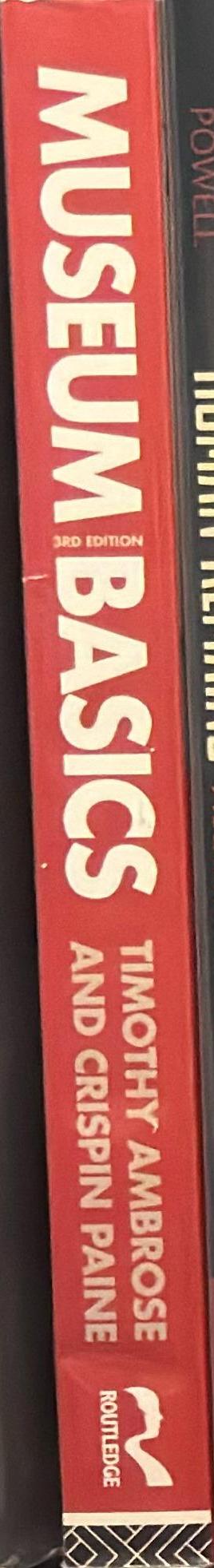 Museum basics / Timothy Ambrose and Crispin Paine spine