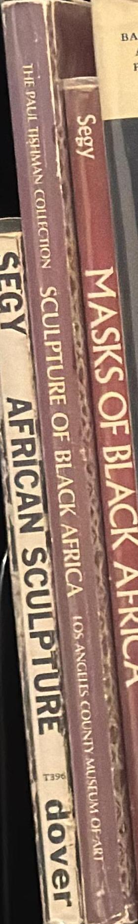 Sculpture of Black Africa : the Paul Tishman Collection / Roy Sieber & Arnold Rubin spine