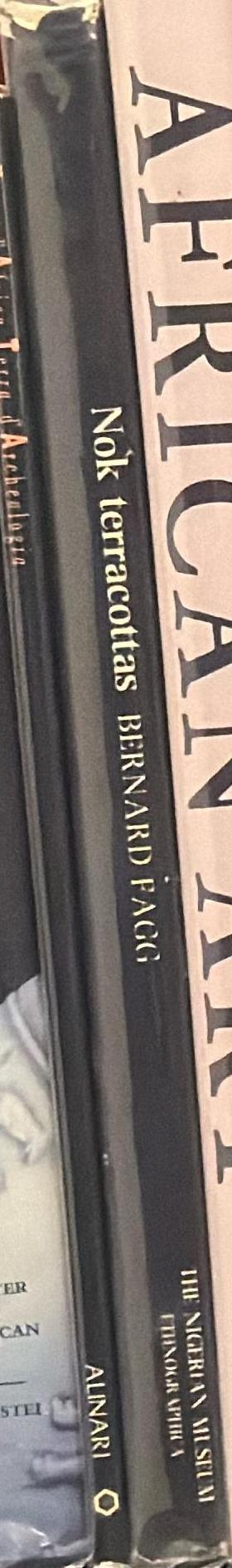 Nok terracottas / Bernard Fagg spine