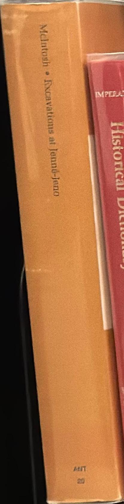 Excavations at Jenne-Jeno, Hambarketolo, and Kaniana (Inland Niger Delta, Mali), the 1981 season / edited by Susan McIntosh spine