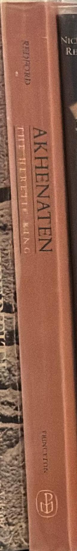 Akhenaten : the heretic king spine