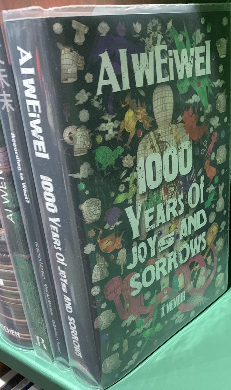 1000 years of joys and sorrows : a memoir / Ai Weiwei ; translated by Allan H. Barr live cover