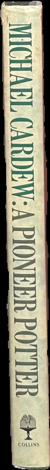 A pioneer potter : an autobiography live spine