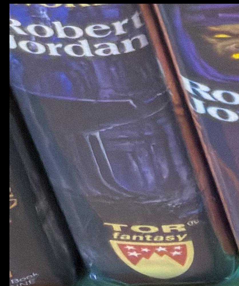 The shadow rising / Robert Jordan live spine