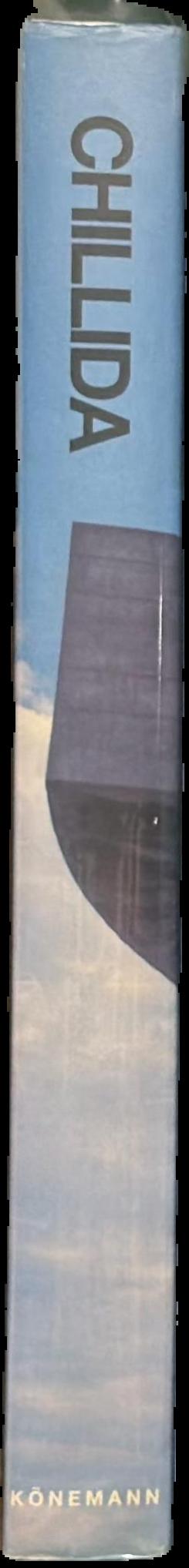 Chillida / photographies, David Finn ; texte Giovanni Carandente live spine