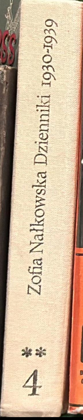 Dzienniki 1930–1939 live spine
