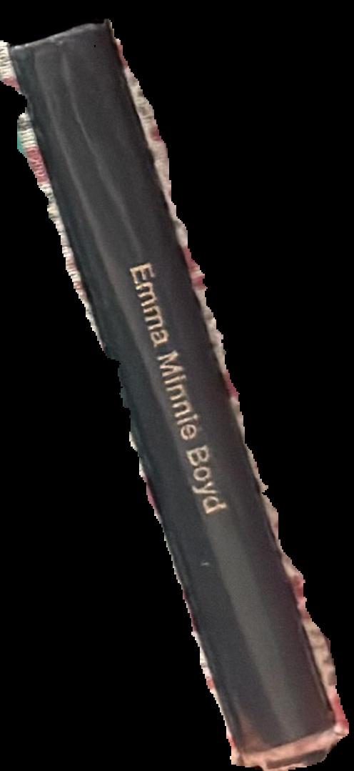 Emma Minnie Boyd live spine