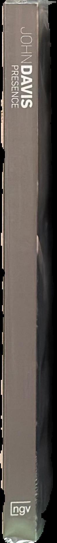 Real presence : in search of the earliest icons / Sister Wendy Beckett live spine