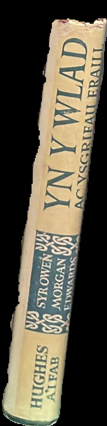 Yn y wlad ac ysgrifau eraill [= In the country and other writings ] live spine