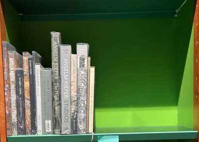 Shelf image