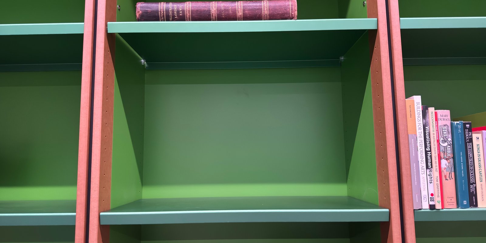 Shelfie Capture from Mar 19, 2026 12:09 PM