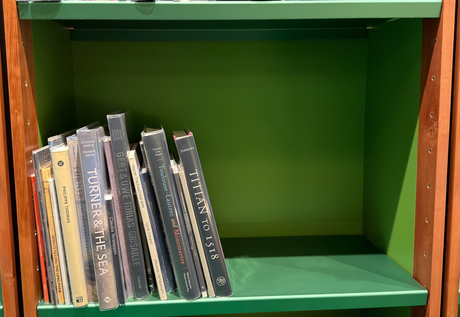 Shelfie Capture from May 27, 2026 11:36 AM