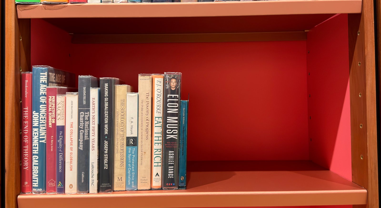 Shelfie Capture from May 27, 2026 11:00 AM