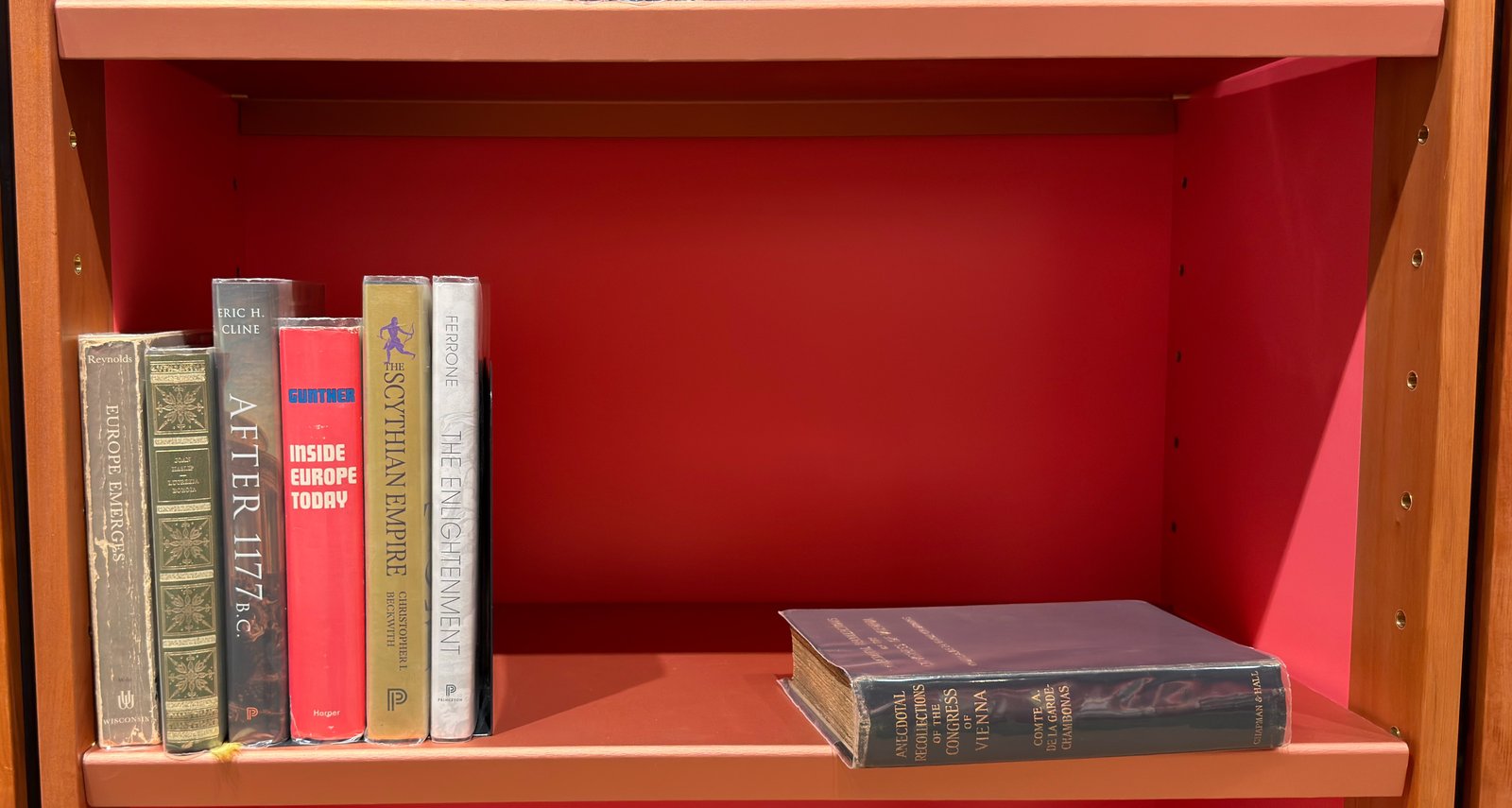 Shelfie Capture from May 27, 2026 10:53 AM