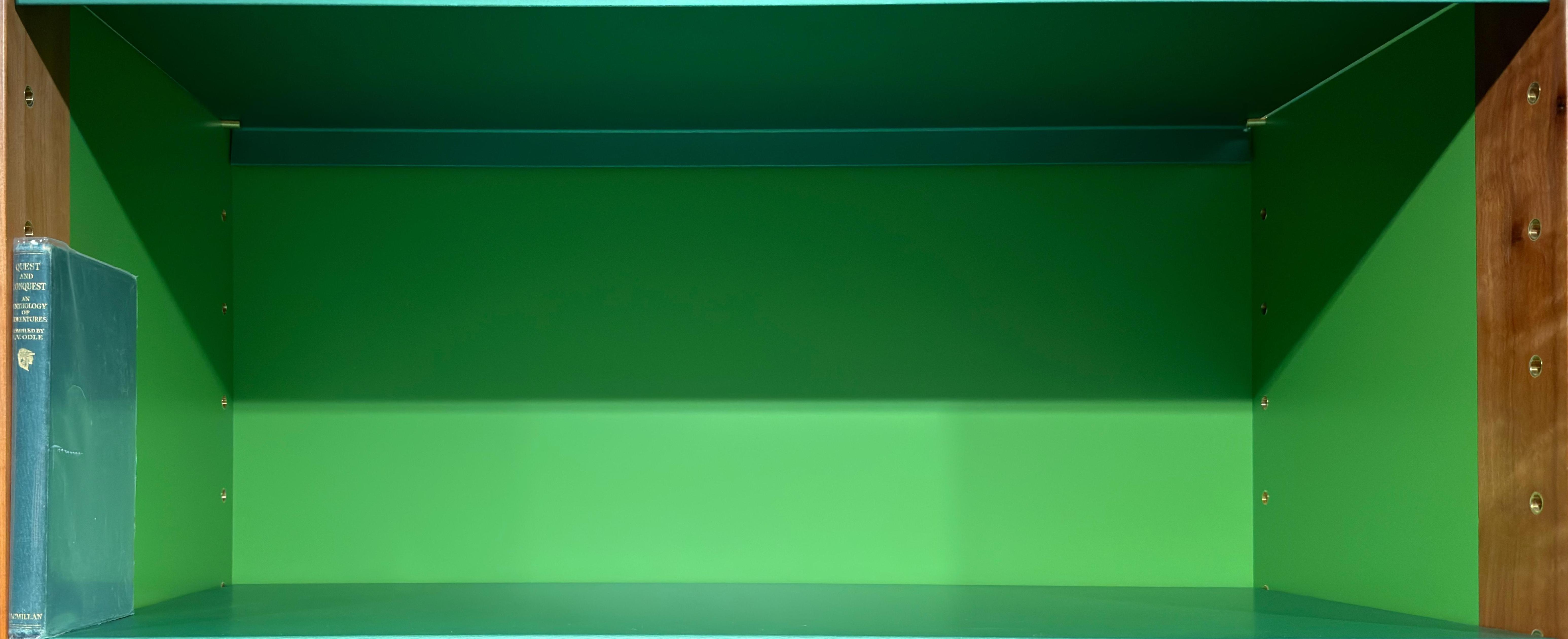Shelf image