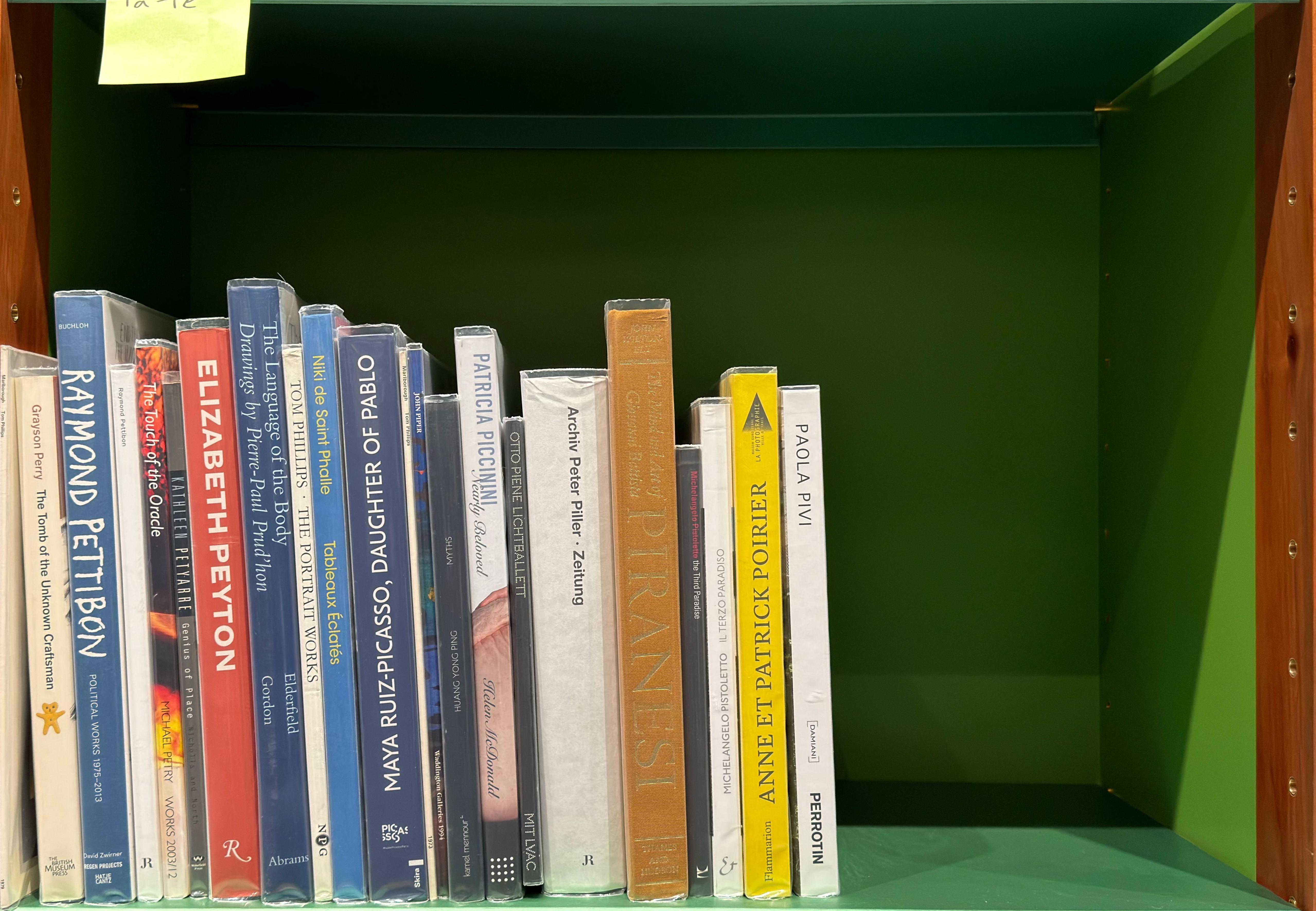 Shelf image