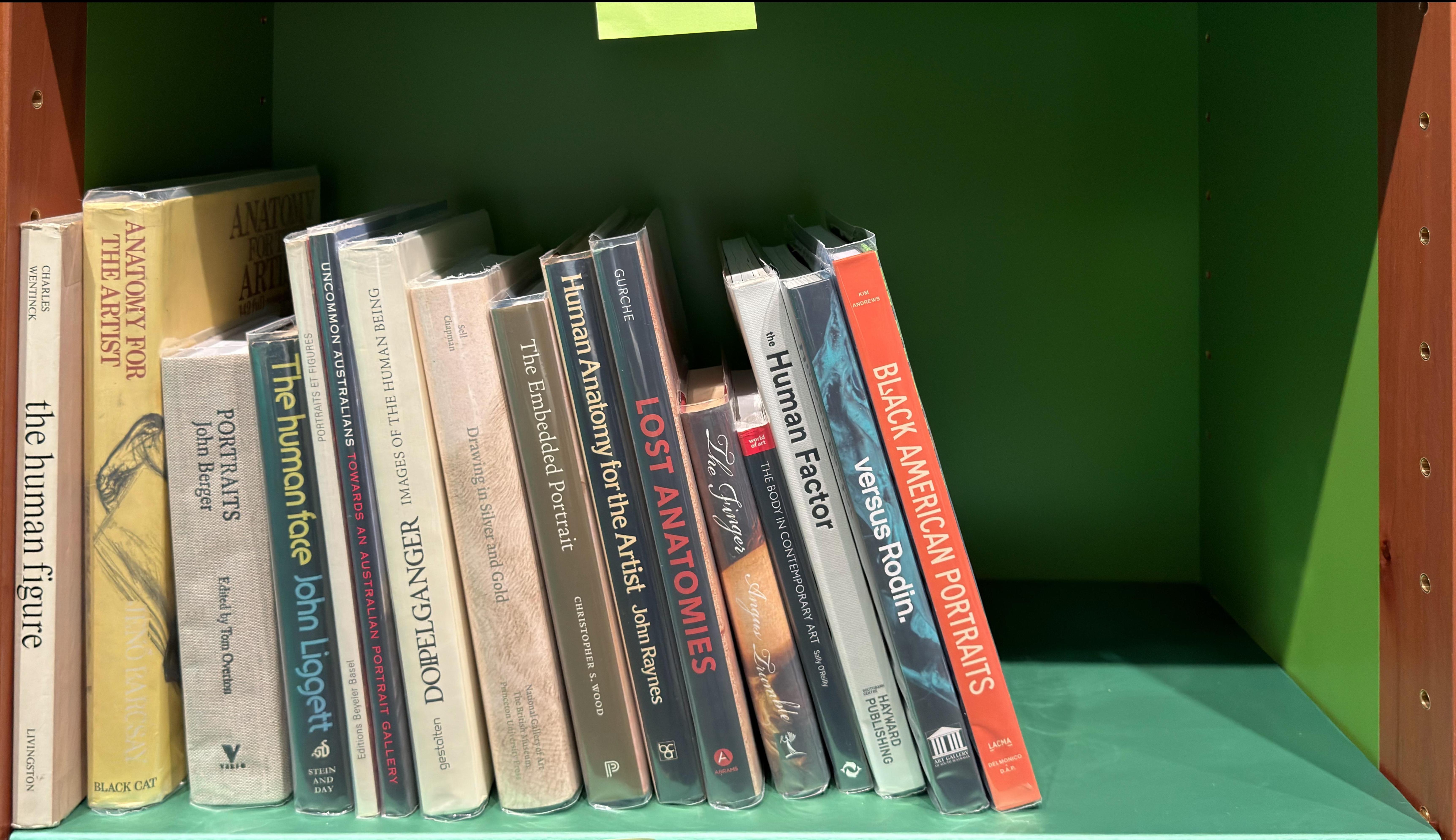 Shelf image