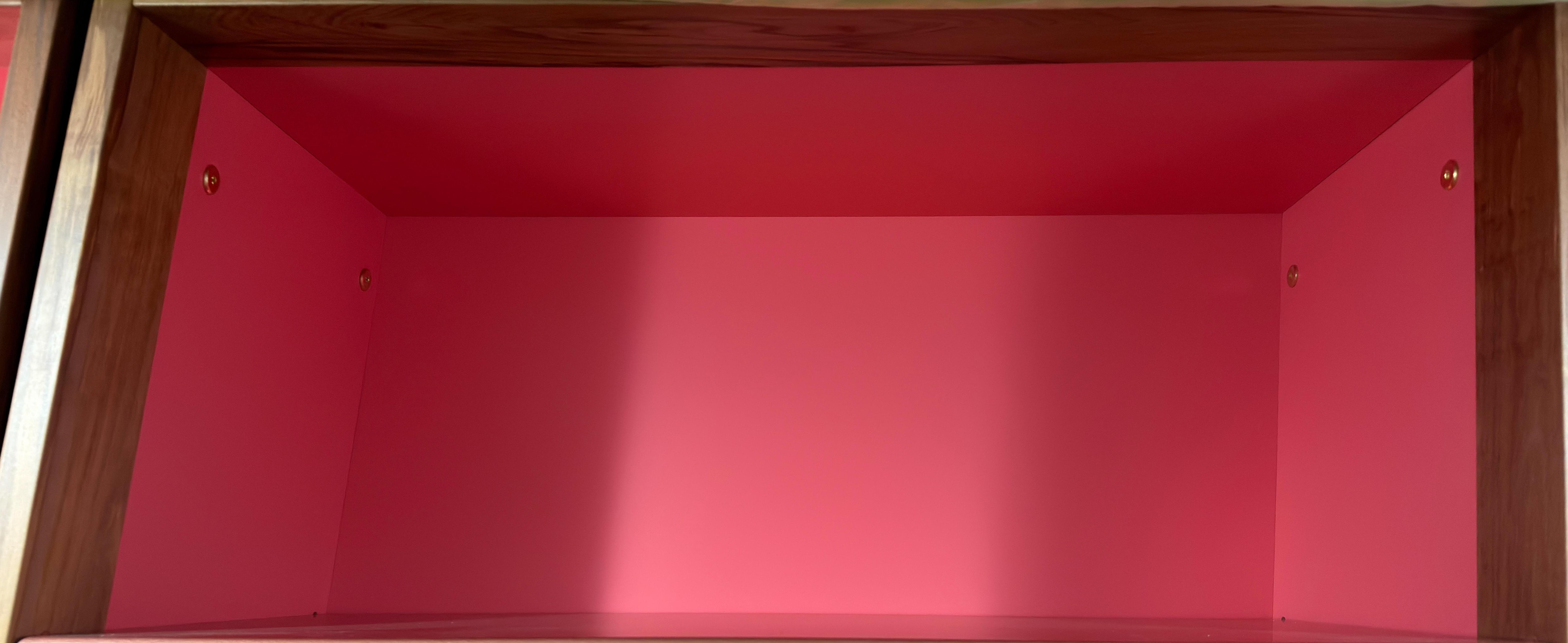 Shelf image