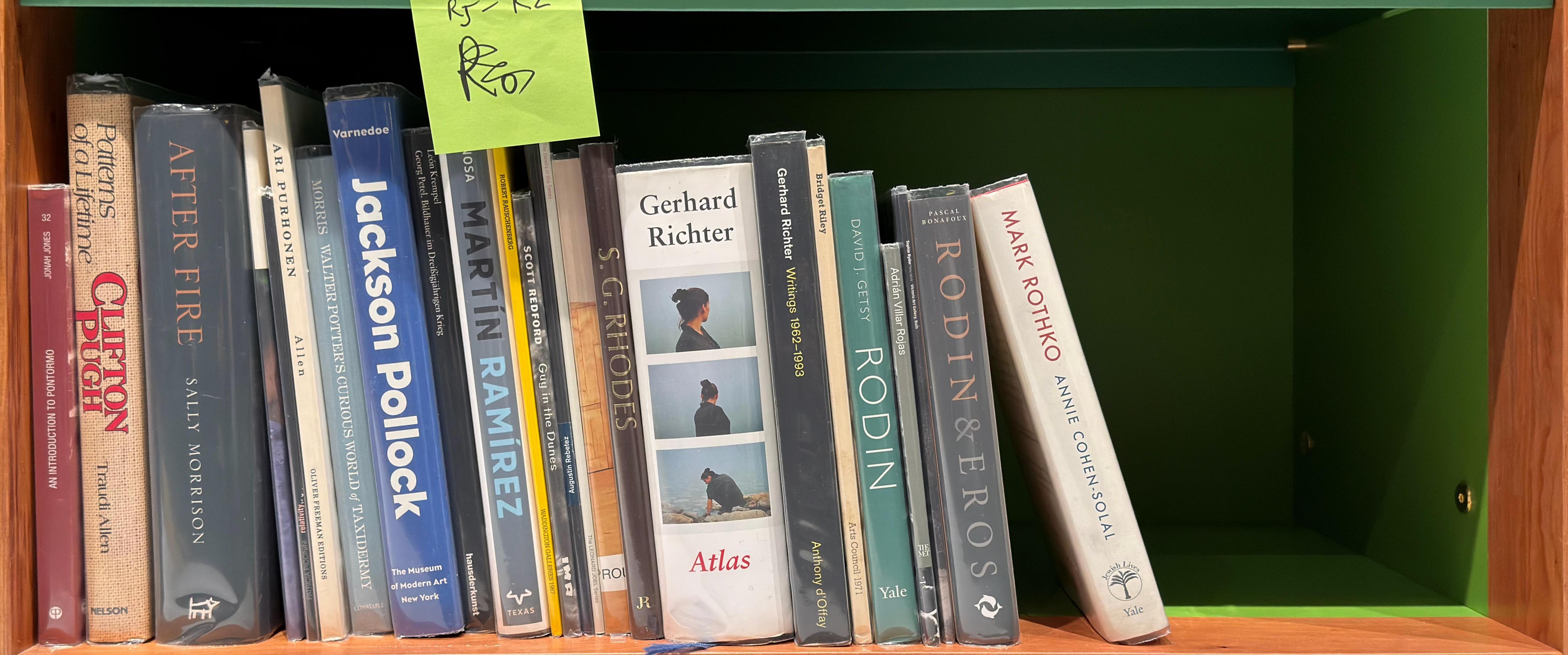 Shelf image