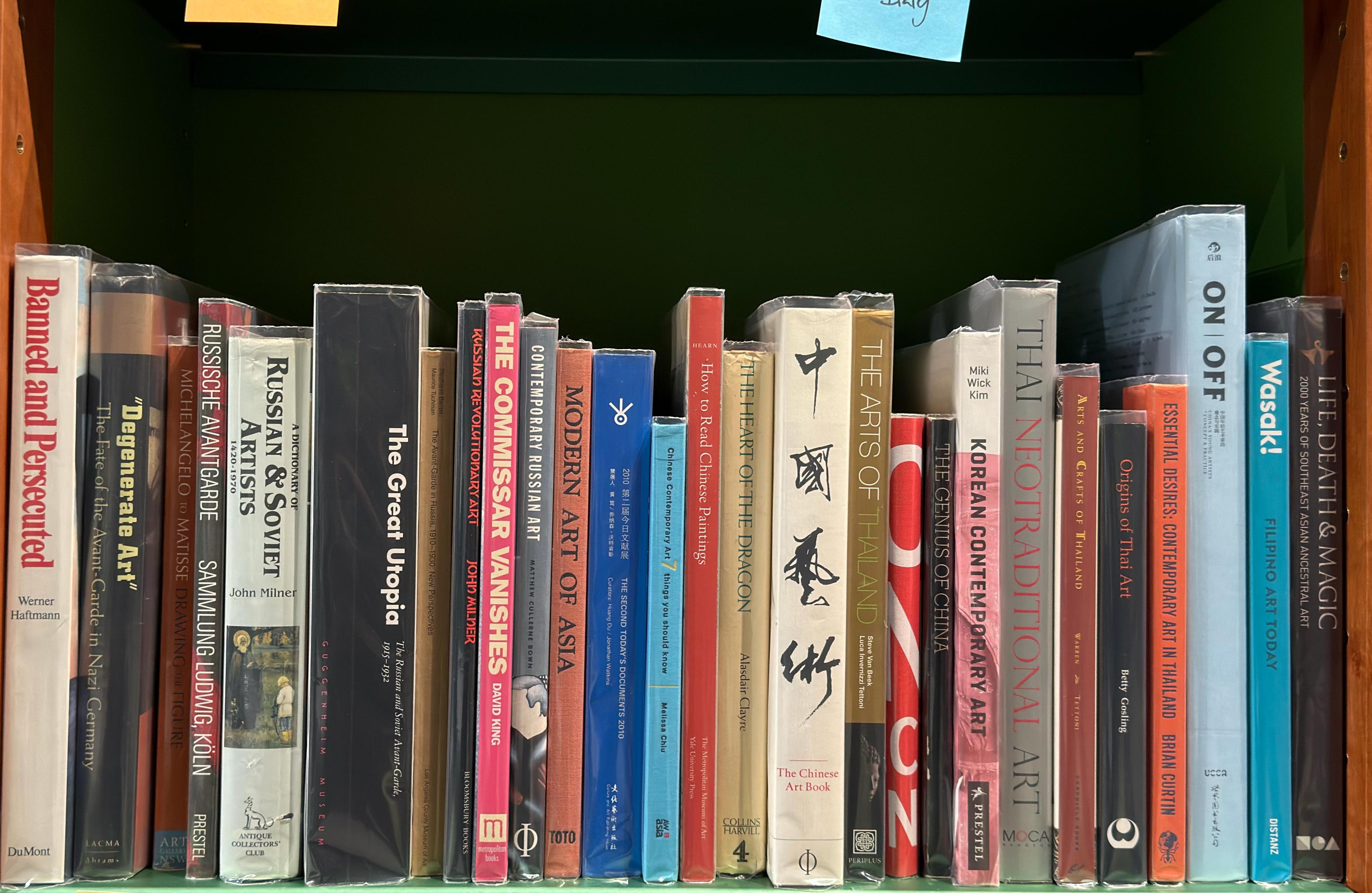 Shelf image