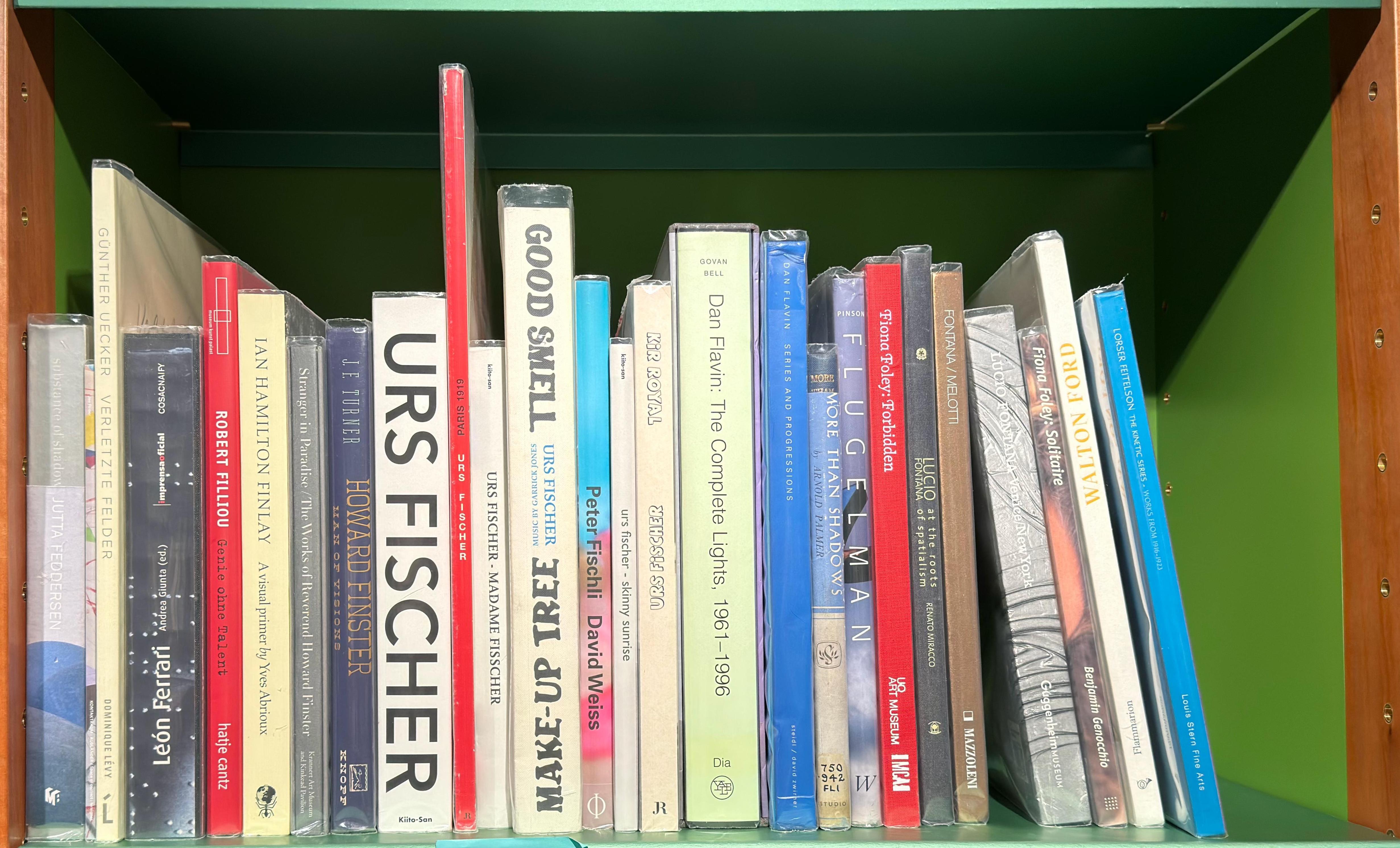 Shelf image