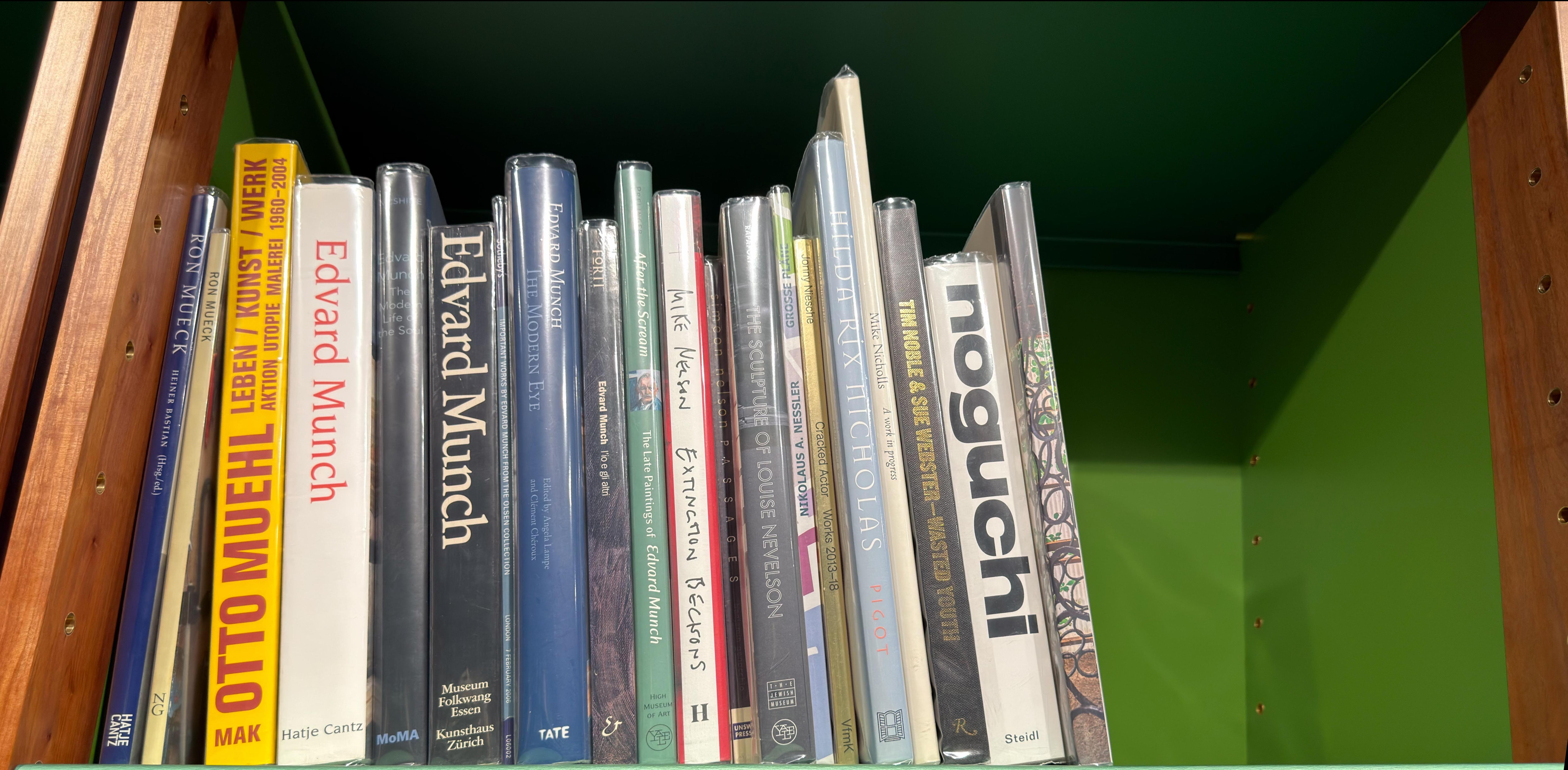Shelf image