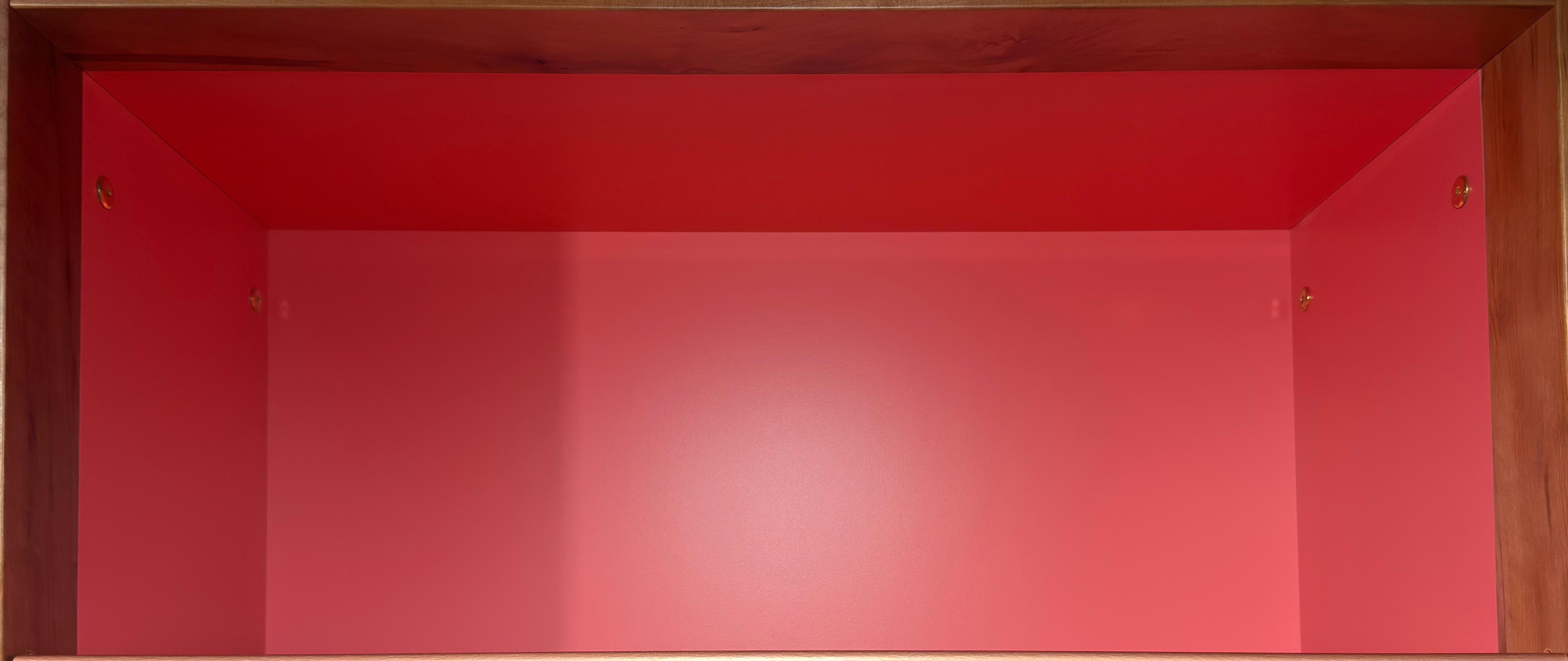 Shelf image