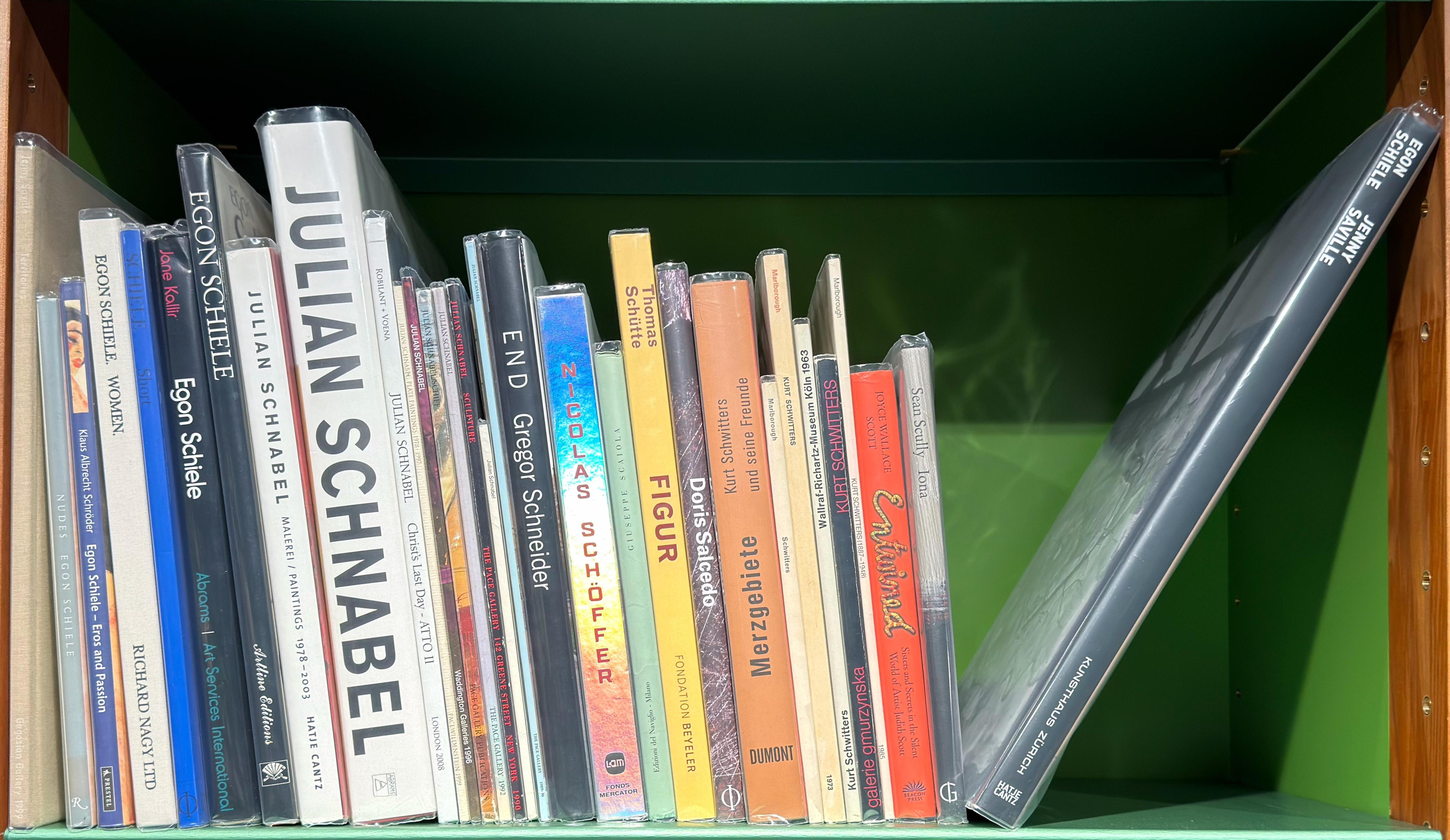 Shelf image