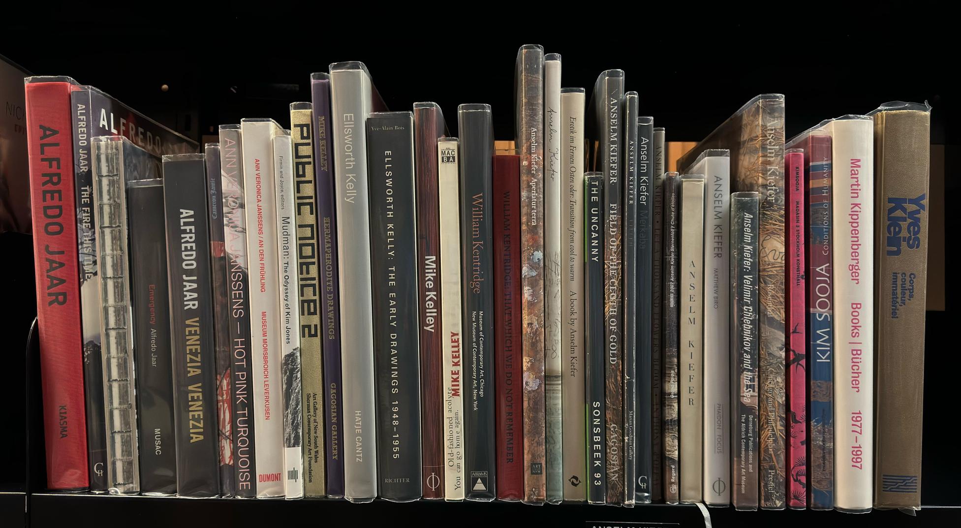 Shelf image