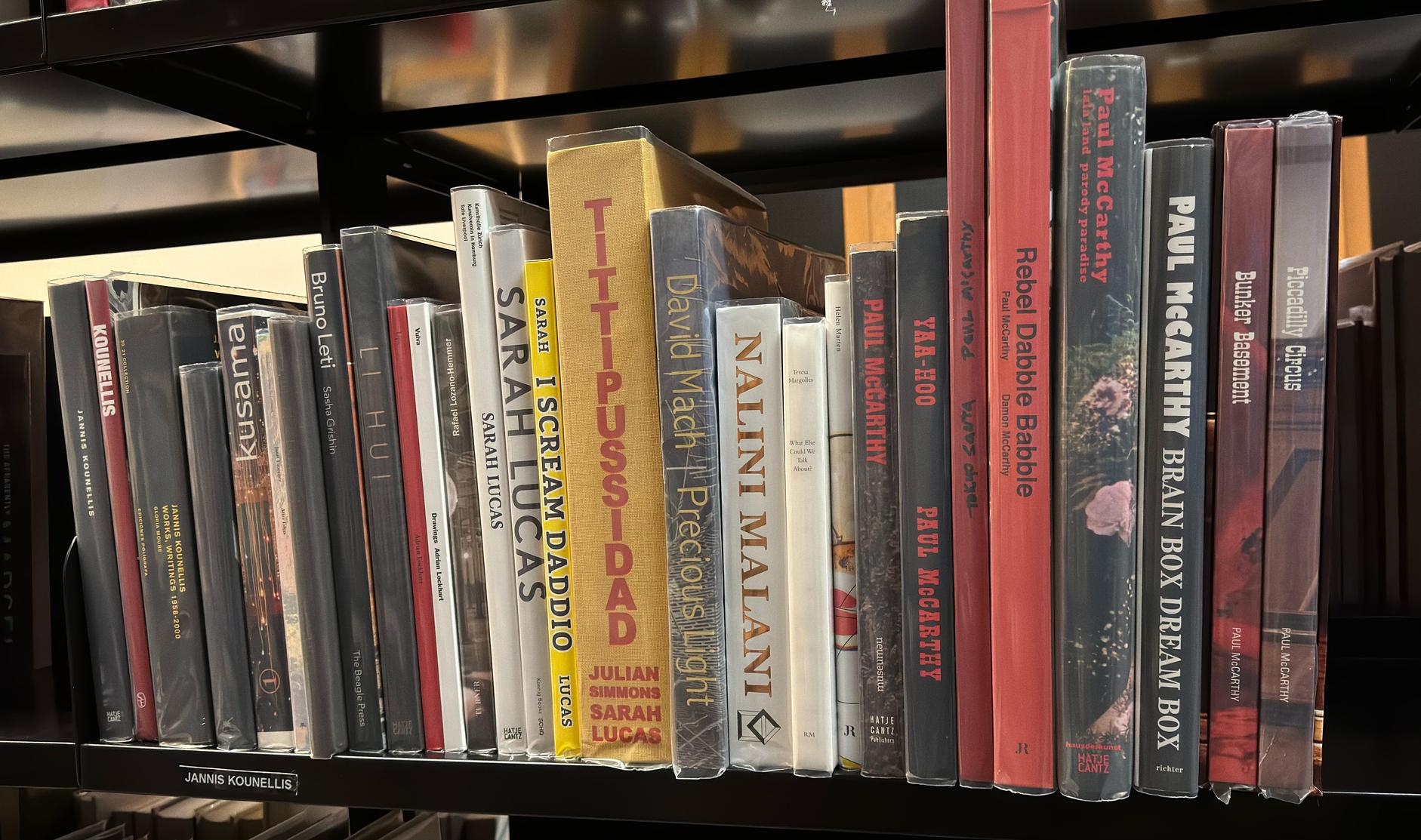 Shelf image