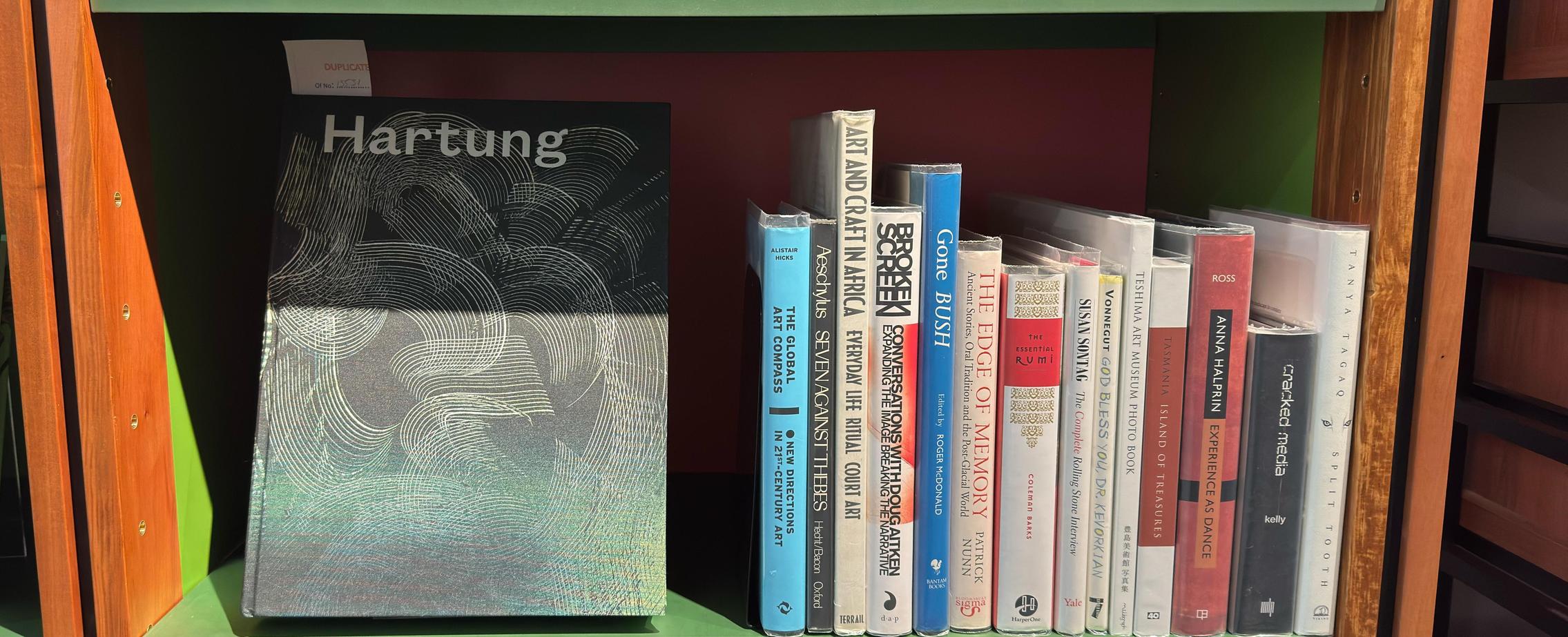 Shelf image