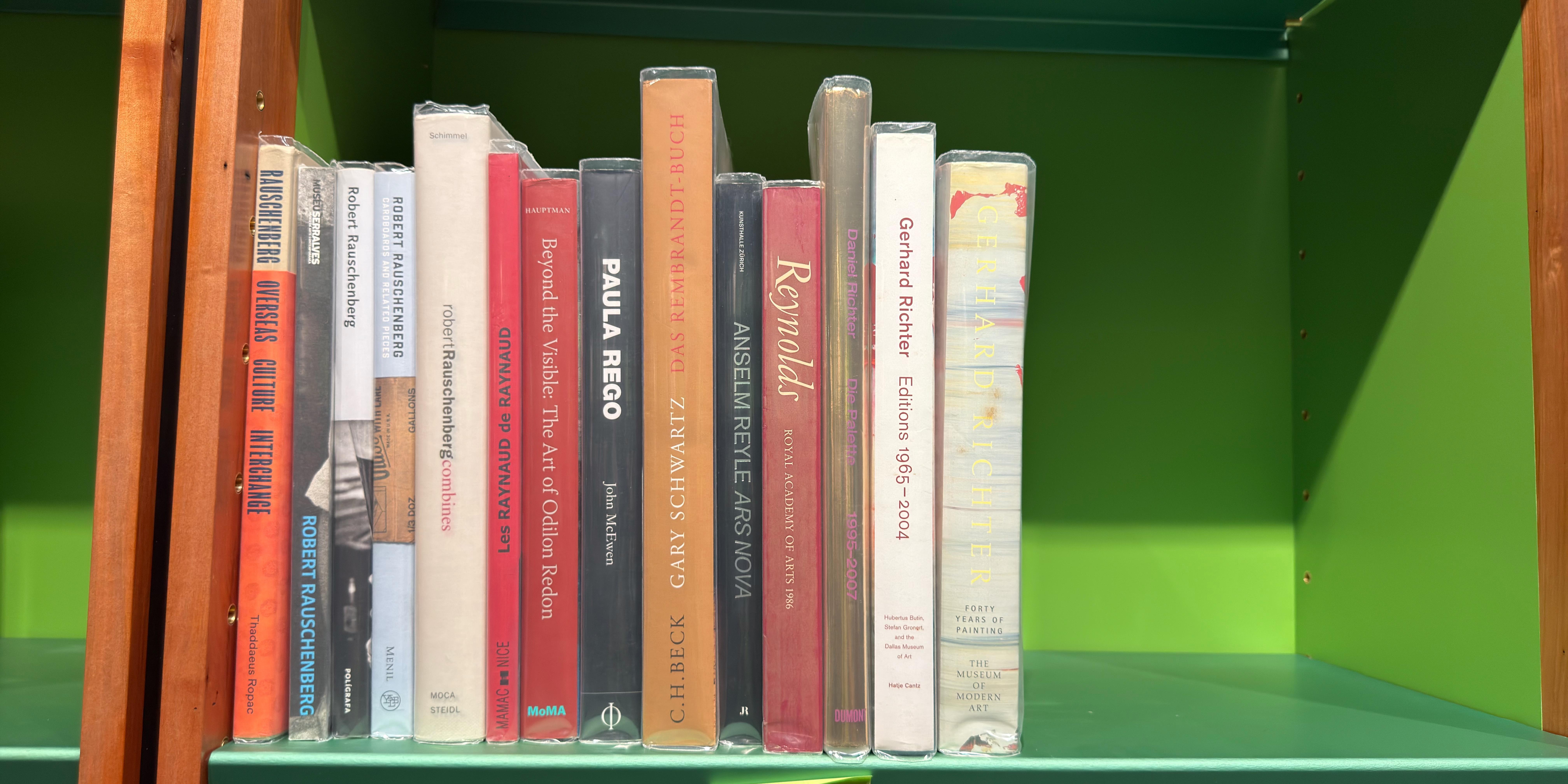 Shelf image