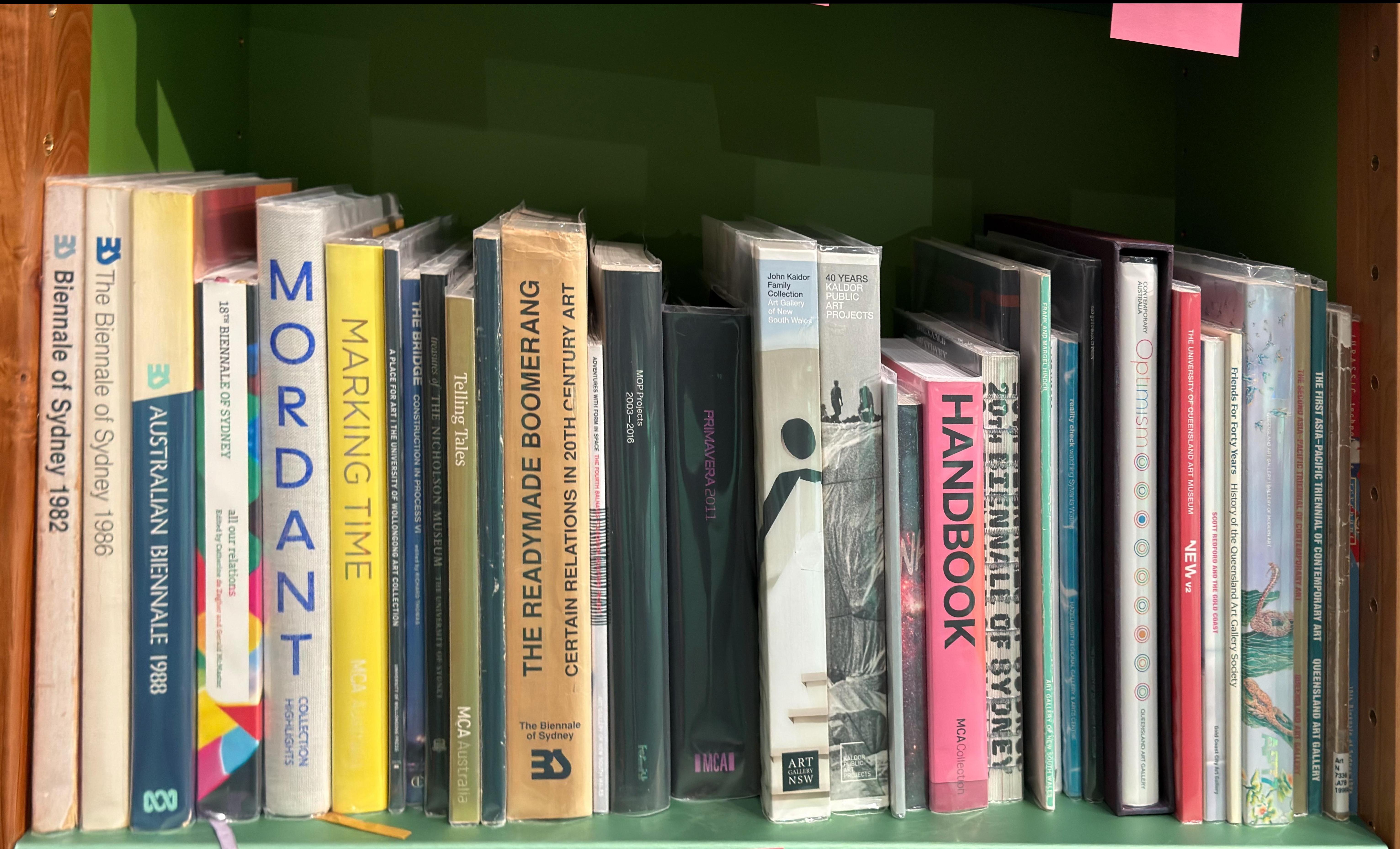 Shelf image