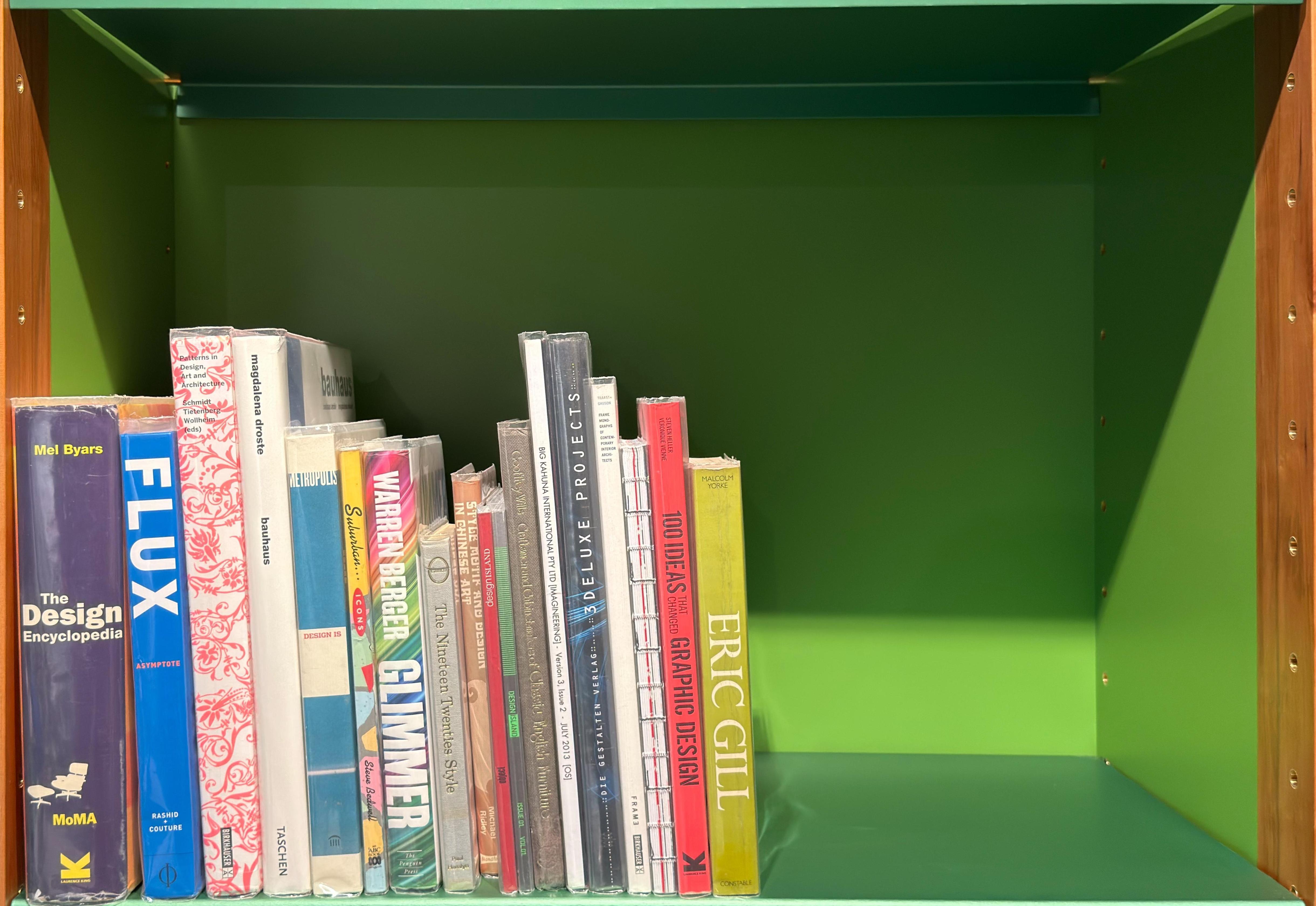 Shelf image